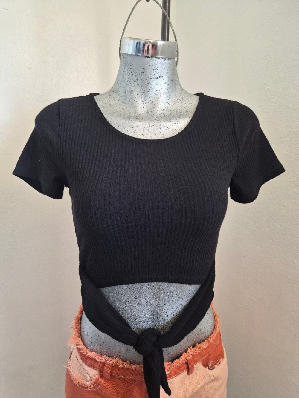 Black Ribbed Tie-Front Crop Top